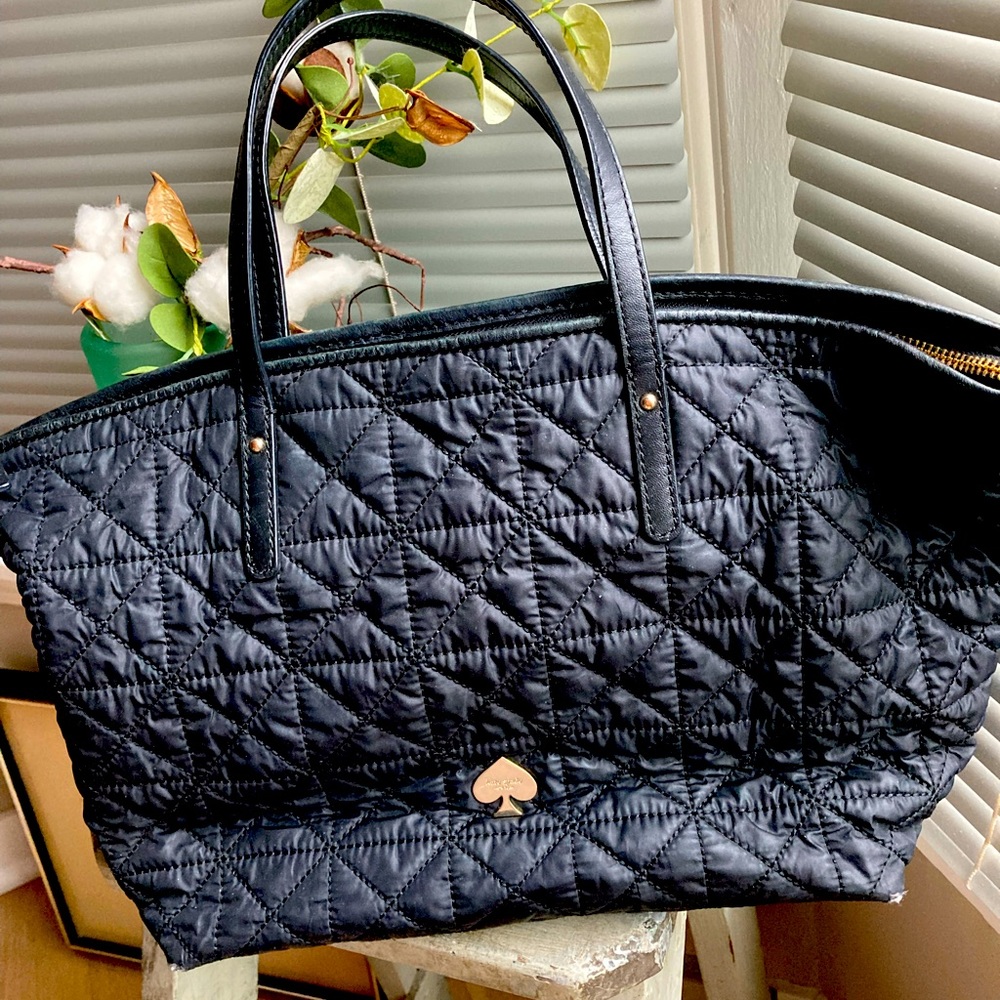 Kate Spade quilted bag with shoulder strap